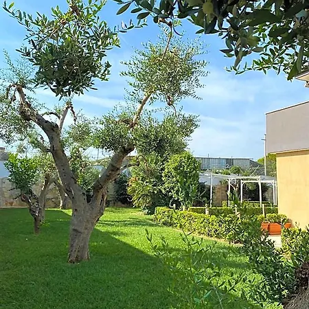 Bed & Breakfast Mirage 3*